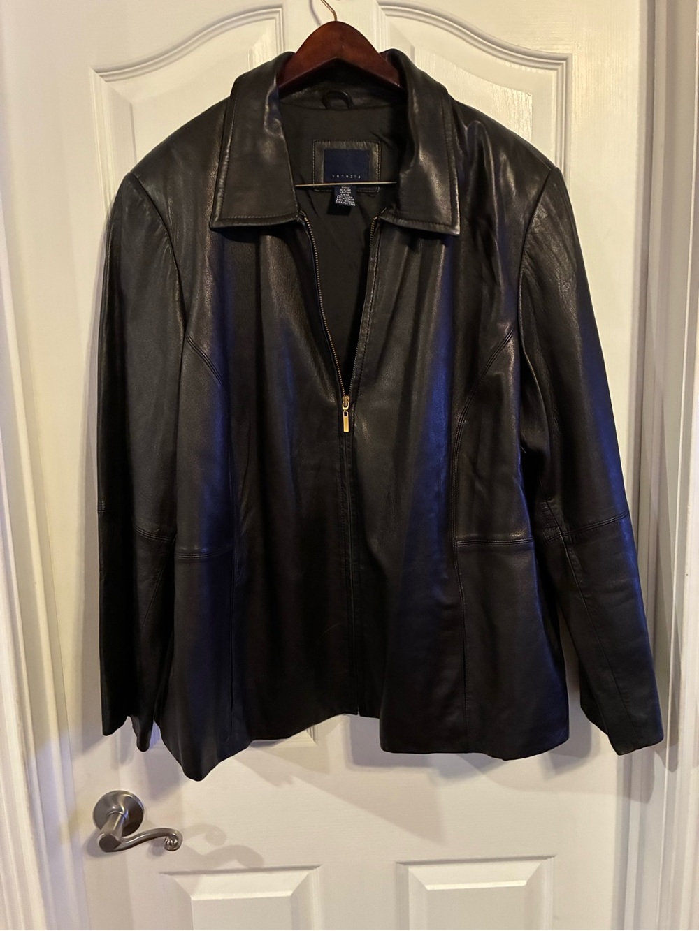 Venezia Black Genuine Leather Jacket Women’s 26/28 Plus Size Zip Front